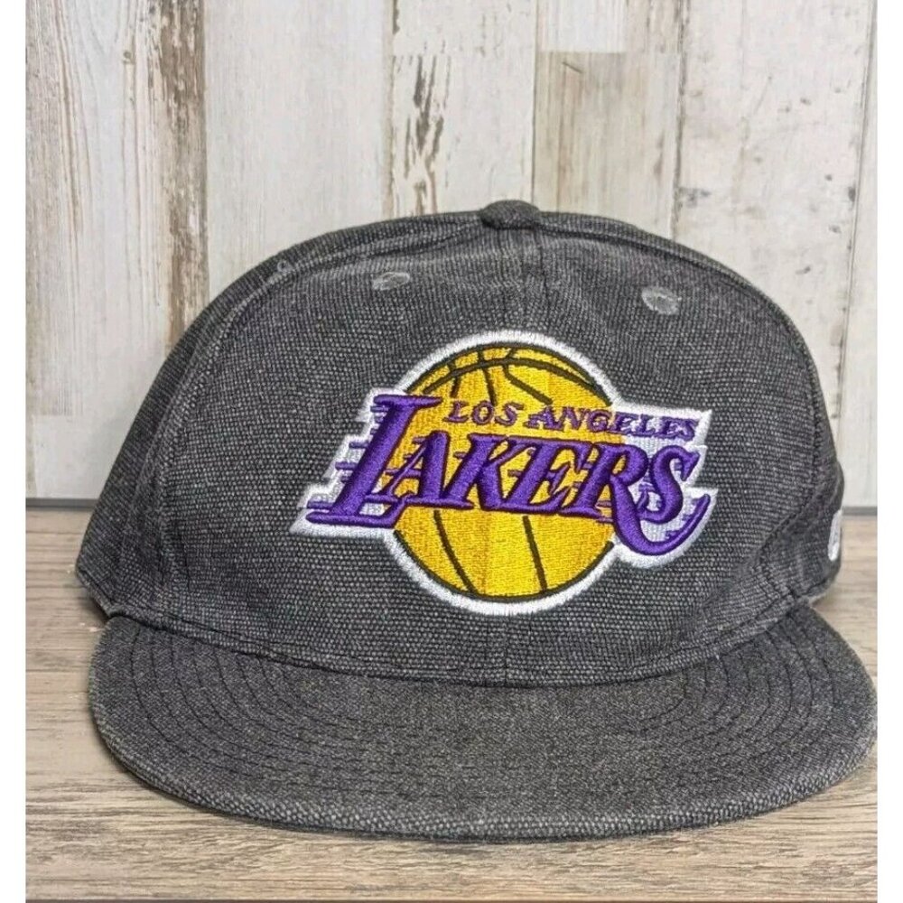 Los Angeles Lakers NBA Ultra Game Hat Snapback Gray Basketball